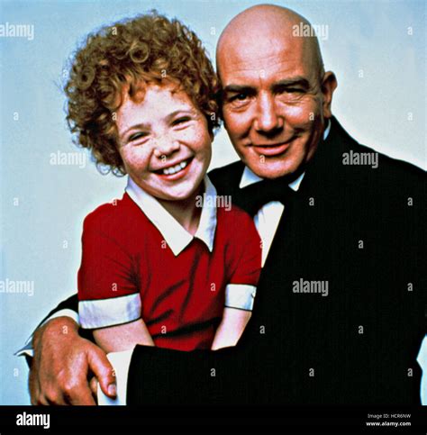 ANNIE, Aileen Quinn, Albert Finney, 1982 Stock Photo - Alamy