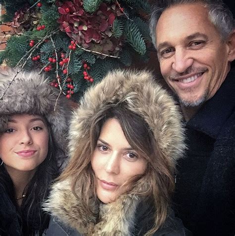 Gary Lineker 'to divorce' wife Danielle due to 'different views on ...