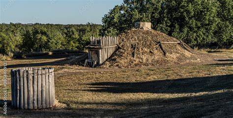 Abraham Lincoln State Park, Mandan North Dakota, barracks, Mandan On-A ...