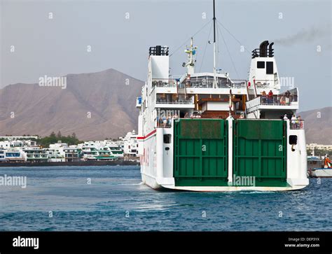 Ferry arriving to the port, Playa Blanca, Lanzarote, Las Palmas, Canary ...