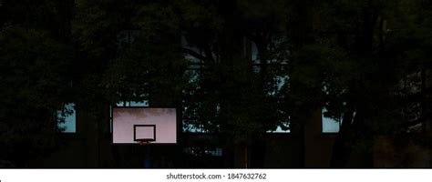 64 Behind The Rim Basketball Images, Stock Photos & Vectors | Shutterstock