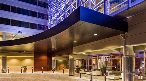 Renovated Hyatt Regency Creates Downtown Destination - McMillan Pazdan Smith Architecture