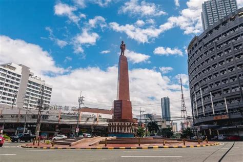 Quezon city skyline Stock Photos, Royalty Free Quezon city skyline ...