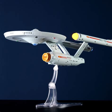 Star Trek - Enterprise NCC-1701 Replik mit Licht und Sound | Elbenwald