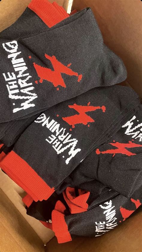 𝙏𝙝𝙚 𝙒𝙖𝙧𝙣𝙞𝙣𝙜 𝙁𝙖𝙣𝙙𝙤𝙢 ⚡️🌐 on Twitter: "New merch? 🧦 who’s purchasing a pair when The Warning’s ...