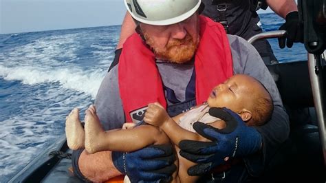 New photo of drowned migrant baby goes viral | Fox News