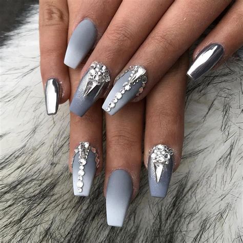 #silvernails | Nails design with rhinestones, Rhinestone nails, Grey nail art