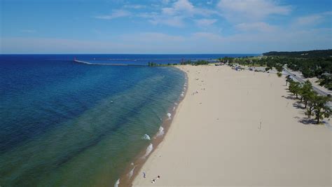 10 Best Beaches In Michigan | Images and Photos finder