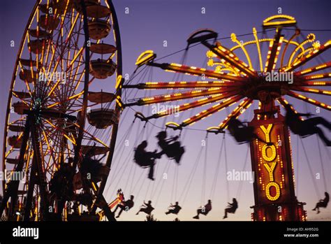 Evergreen State Fair people enjoying the amusement rides Monroe ...