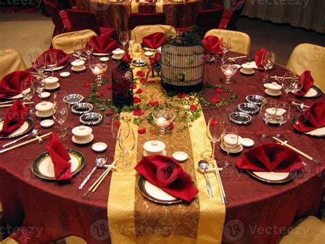 Wedding banquet table setting 927200 Stock Photo at Vecteezy