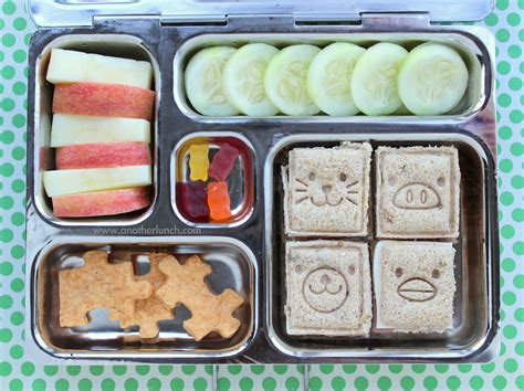 PlanetBox school lunch - square animal face sandwiches, cu… | Flickr