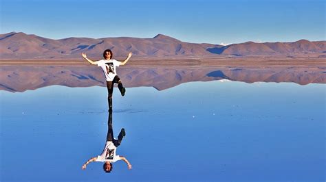 Fui a comprobar si este mágico lugar existe | Salar de Uyuni | BOLIVIA - YouTube