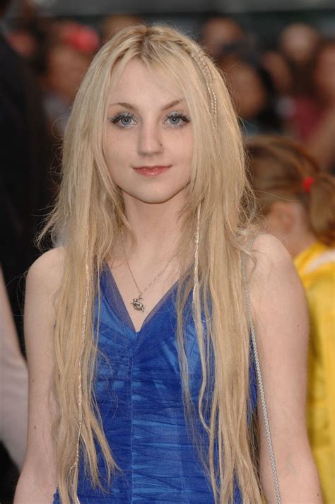 Evanna Lynch (Luna Lovegood) Beat back anorexia to audition and got the ...