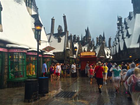 Visiting the Wizarding World of Harry Potter | WORLD OF WANDERLUST