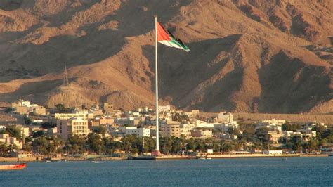 Aqaba spill dumps 200 tons of crude oil into Red Sea | The Times of Israel