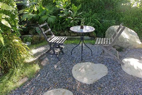 Pea Gravel Patio Review: Pros, Cons, and Comparisons - TrendRadars