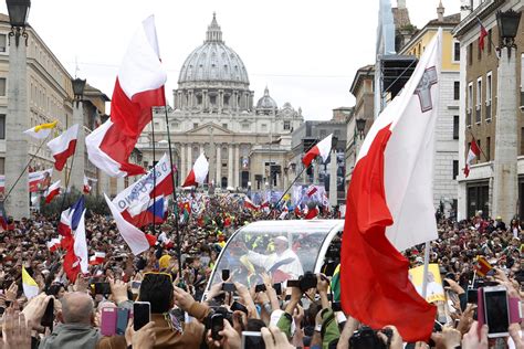 John Paul II, John XXIII proclaimed saints before crowds in Rome - CityNews Toronto