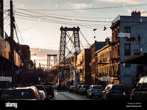 Williamsburg bridge, Williamsburg, Brooklyn, New York, USA Stock Photo ...