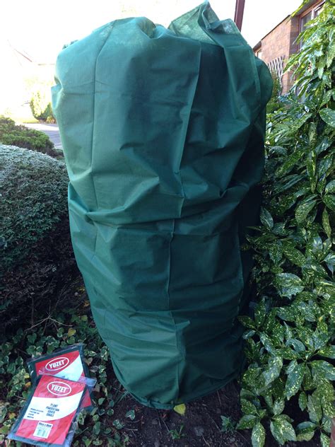 Yuzet Plant FROST PROTECTION Fleece 35gsm Warming Jacket Garden Cover | eBay