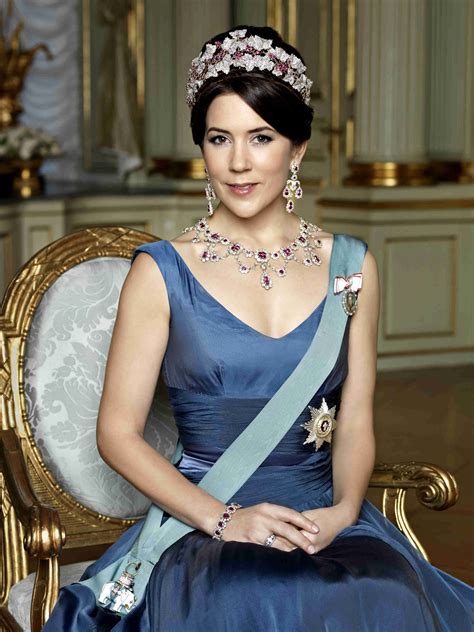 Pin by vara Lakshmi on Crown princess Mary of Denmark | Crown princess, Princess mary, Princess ...