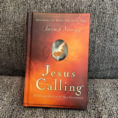 Jesus Calling by Sarah Young, Hardcover | Pangobooks