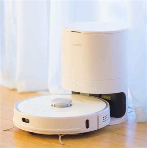 Neabot robot vacuum hands-on: Reinventing the way you clean the house ...