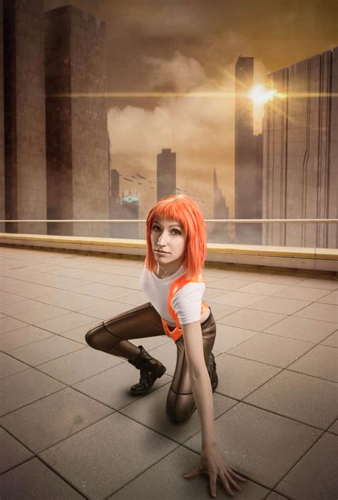 Leeloo cosplay by Nebulaluben on DeviantArt