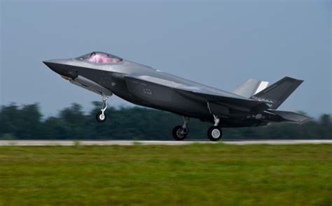 S.Korea strengthens stealth fighter fleet with purchase of 20 additional F-35As : r/worldnews