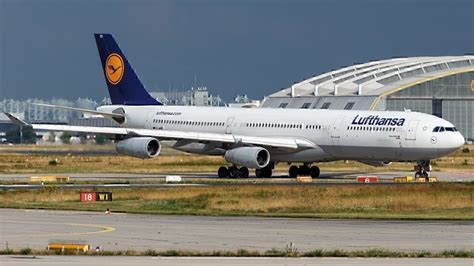 Lufthansa Airbus A340 Suffers Engine Out Above Bulgaria - Simple Flying