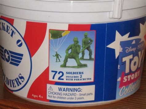 Dan the Pixar Fan: Toy Story: TSC Bucket O Soldiers (Army Men)