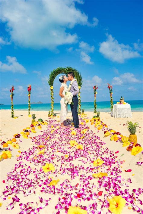 Hawaii Wedding Package - Hawaiian Arch Wedding Package