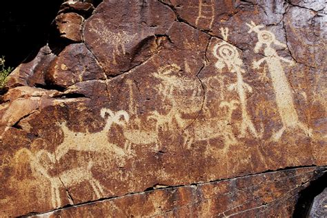 15 Caves and Canyons That Hold the World’s Ancient Art | Cave paintings ...