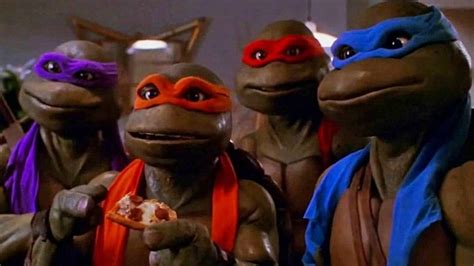 Teenage Mutant Ninja Turtles Writer Wants Franchise to Return to '90s Roots