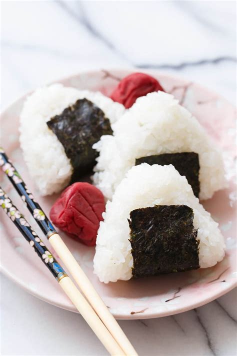 Umeboshi Onigiri (Rice Balls with Japanese Salt Plums) | Love and Olive Oil