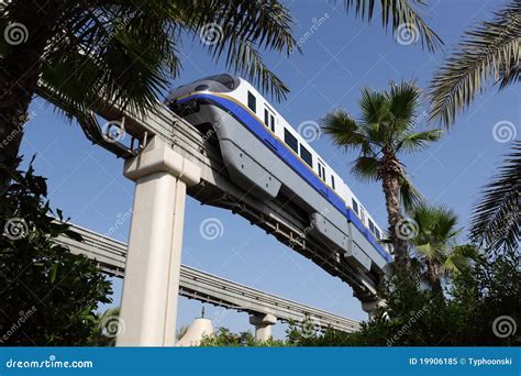 Palm Jumeirah Monorail stock image. Image of modern, united - 19906185