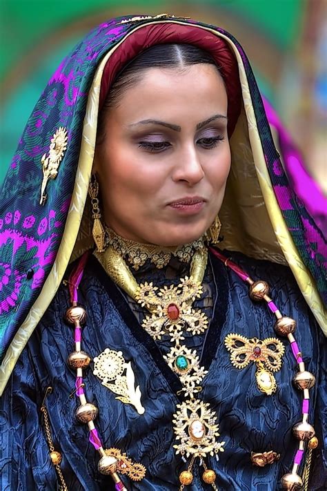 Traditional costumes in Sardinia | HDR creme