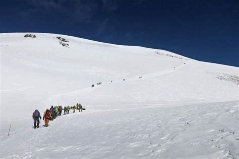 How to climb Mt. Elbrus - a detailed climbing guide - STINGY NOMADS