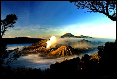 Indonesia Tourism Guide: Mount Bromo Sunrise