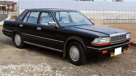 Nissan Cedric VI (Y30) 1983 - 1999 Sedan :: OUTSTANDING CARS