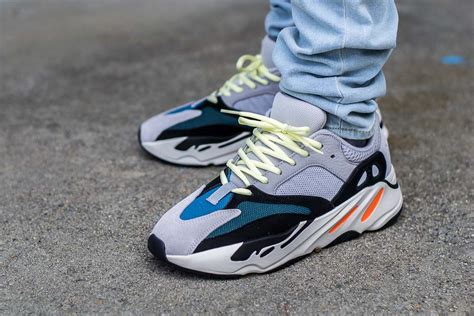 【してくださ】 adidas YEEZY BOOST 700 WaveRunner 27.5cm イージー