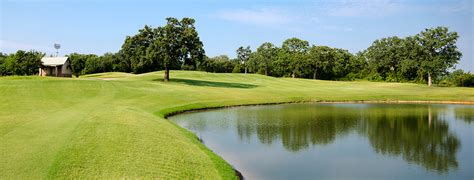 Lantana Golf Club - Golf Course Information | Hole19