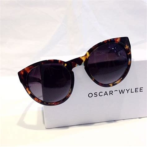 Oscar Wylee Cat Eye Tortoiseshell Sunglasses, Women's Fashion, Watches & Accessories, Sunglasses ...