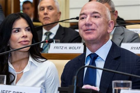 Jeff Bezos receives philanthropy award as ex-wife MacKenzie Scott continues donation spree ...