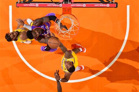 Suns vs Lakers | 12.19.22 Photo Gallery | NBA.com