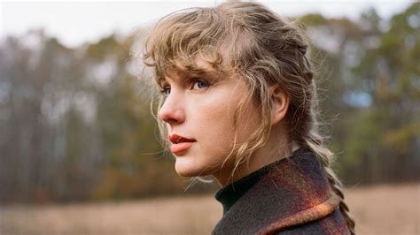 Taylor Swift Fans Think “folklore” and “evermore” Are Part of a Trilogy ...