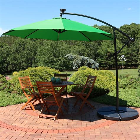 Sunnydaze Offset Patio Umbrella with Solar LEDs - Multiple Colors ...