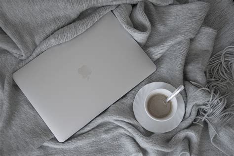 Laptop Aesthetic: Images, Tech, Life, Images - Face Of World