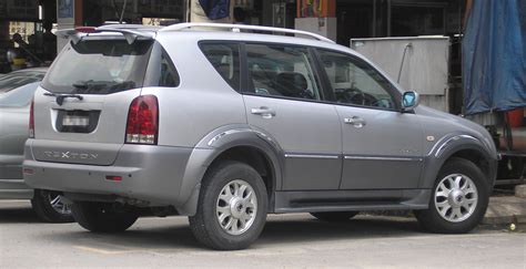 File:Ssangyong Rexton (first generation) (rear), Serdang.jpg - Wikipedia