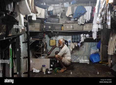 Mumbai Slums House High Resolution Stock Photography and Images - Alamy