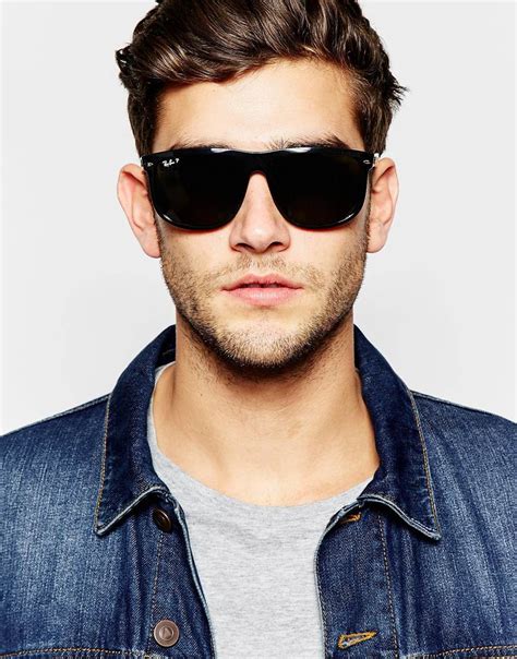 Ray-ban Wayfarer Polarised Sunglasses Rb4147 in Black for Men | Lyst